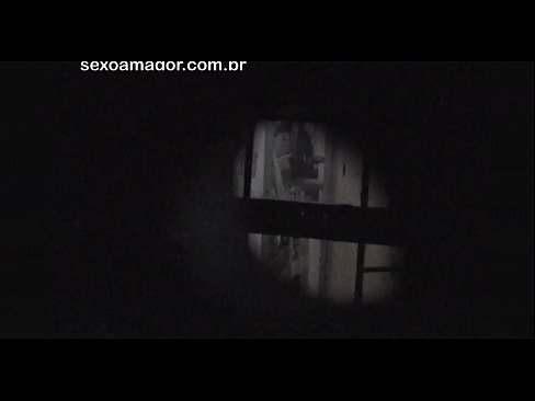 ❤️ Blondie é gravada en segredo por un voyeur do barrio escondido detrás de ladrillos ocos ❤️ Porno duro en % gl.yourxxxvideos.ru % ﹏